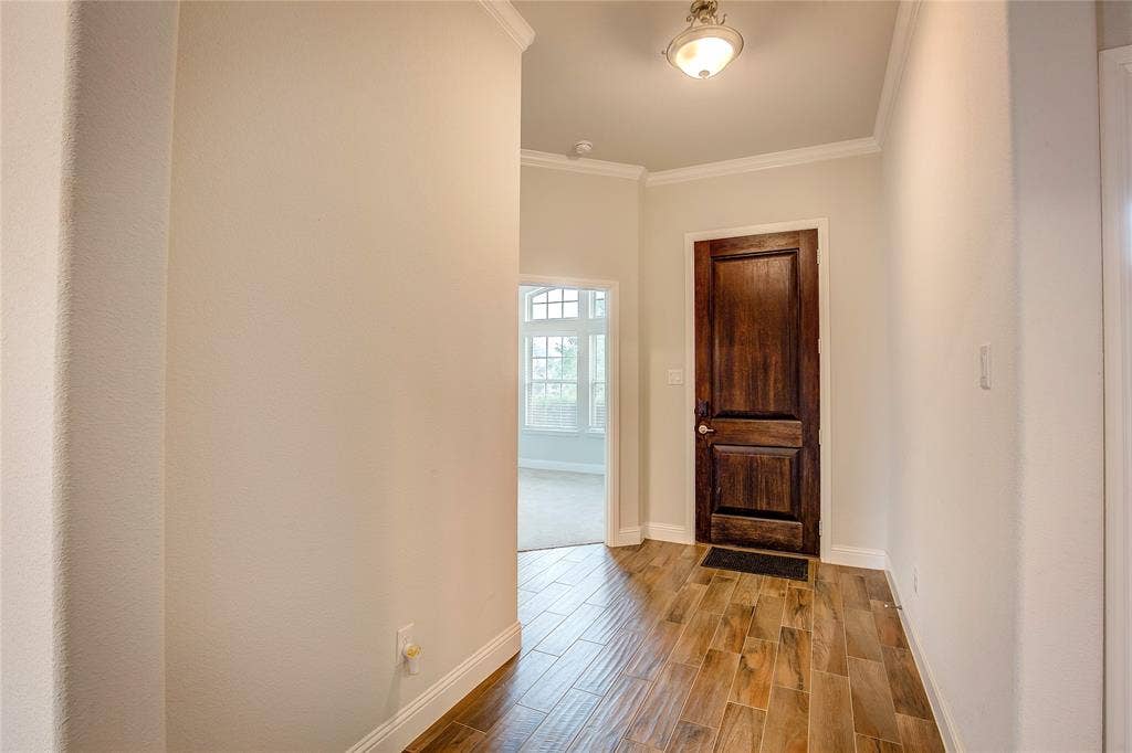 820 10th Street, Argyle, TX 76226