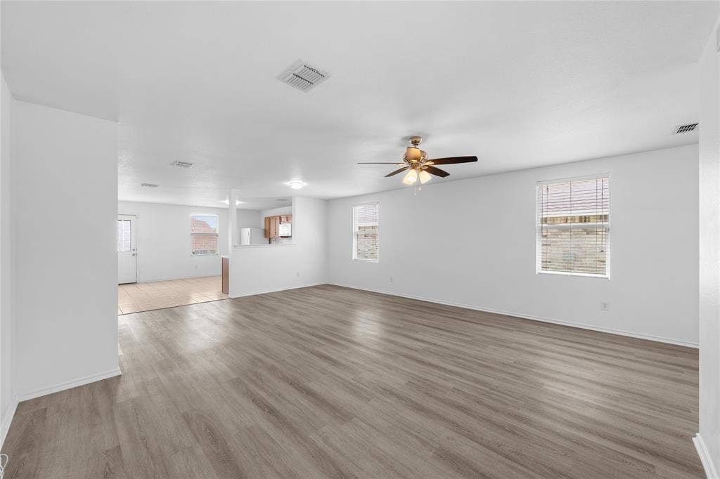 8421 Cotton Valley Lane, Arlington, TX 76002 8421 Cotton Valley Lane, Arlington, TX 76002