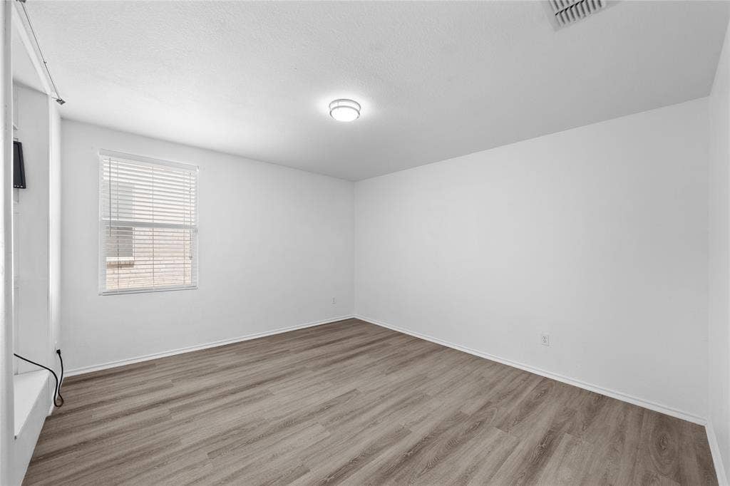 8421 Cotton Valley Lane, Arlington, TX 76002 8421 Cotton Valley Lane, Arlington, TX 76002