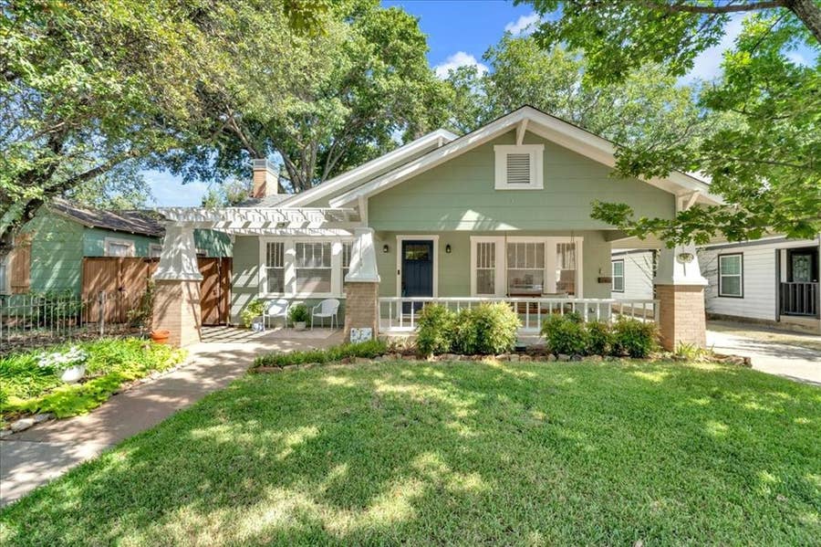 Property photo for 4532 Pershing Avenue, Fort Worth, TX