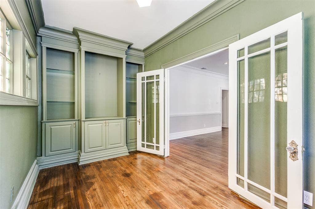 5027 Stoneleigh Avenue, Dallas, TX 75235 5027 Stoneleigh Avenue, Dallas, TX 75235