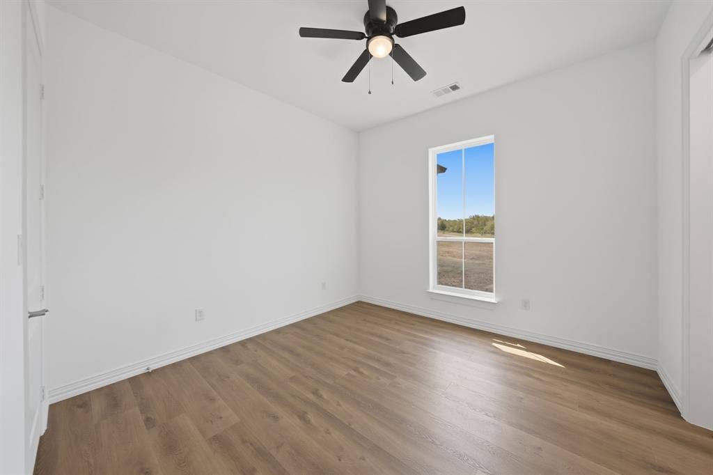 13929 Jackson Road, Krum, TX 76249