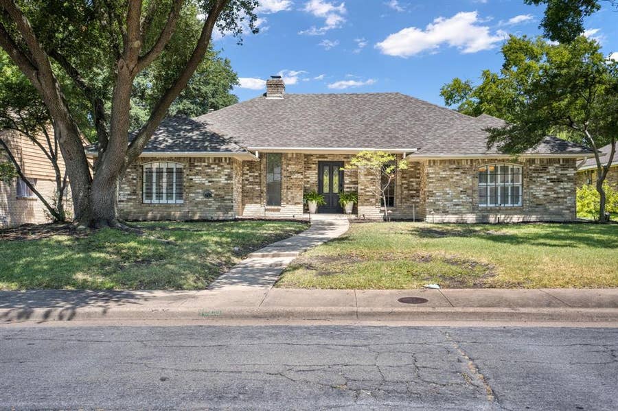 Property photo for 10115 Laingtree Drive, Dallas, TX