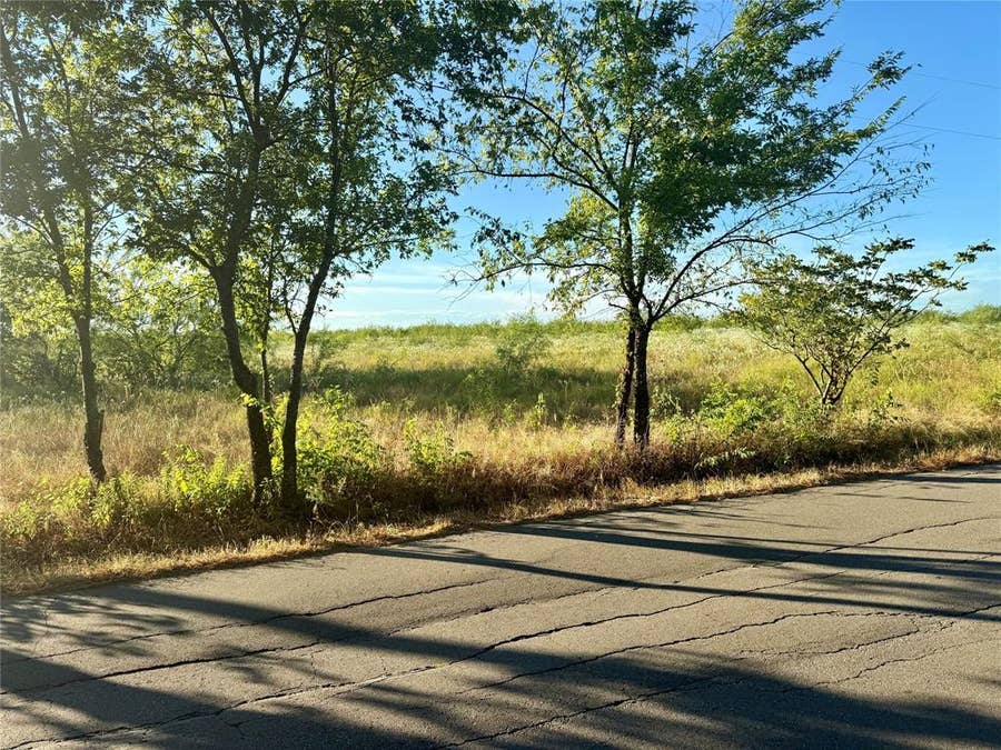 Property photo for TBD 10 +/- Acres County Road 4102, Kaufman, TX