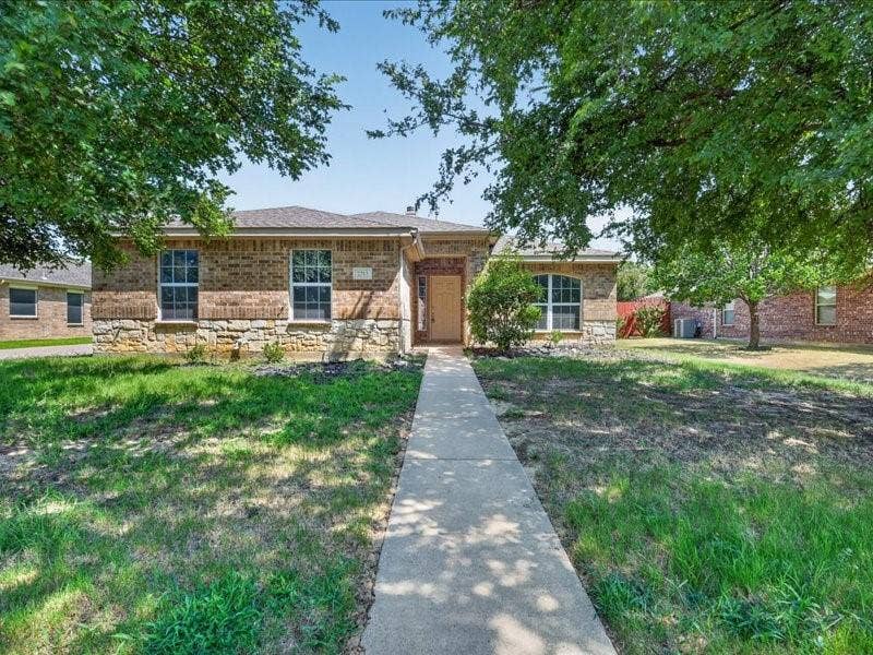 Property photo for 2313 Belmont Park Drive, Denton, TX