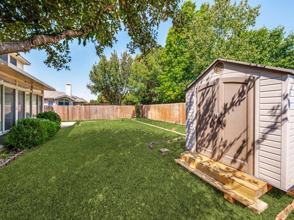 4205 Creek Falls Drive, Corinth, TX 76208 4205 Creek Falls Drive, Corinth, TX 76208