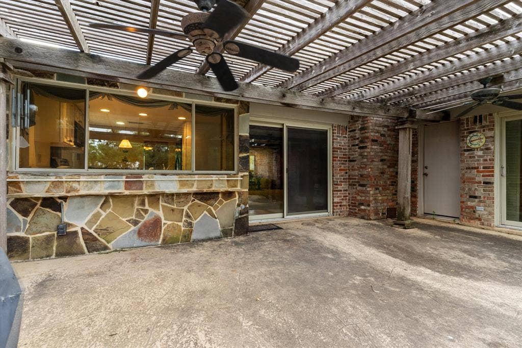 13121 Pennystone Drive, Farmers Branch, TX 75244 13121 Pennystone Drive, Farmers Branch, TX 75244