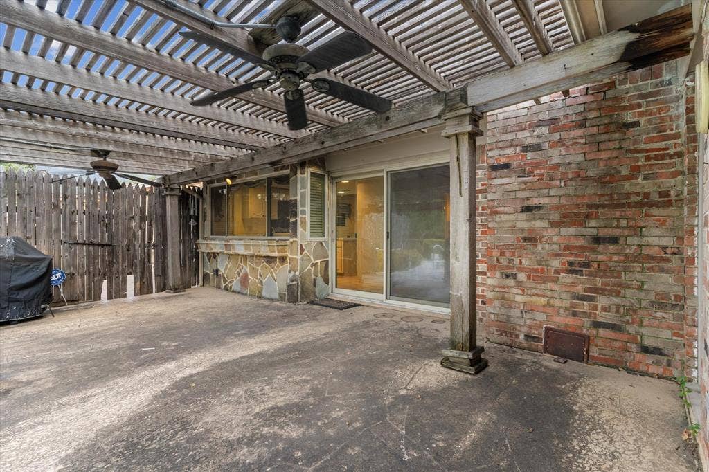 13121 Pennystone Drive, Farmers Branch, TX 75244 13121 Pennystone Drive, Farmers Branch, TX 75244