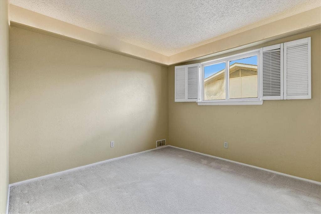 13121 Pennystone Drive, Farmers Branch, TX 75244 13121 Pennystone Drive, Farmers Branch, TX 75244