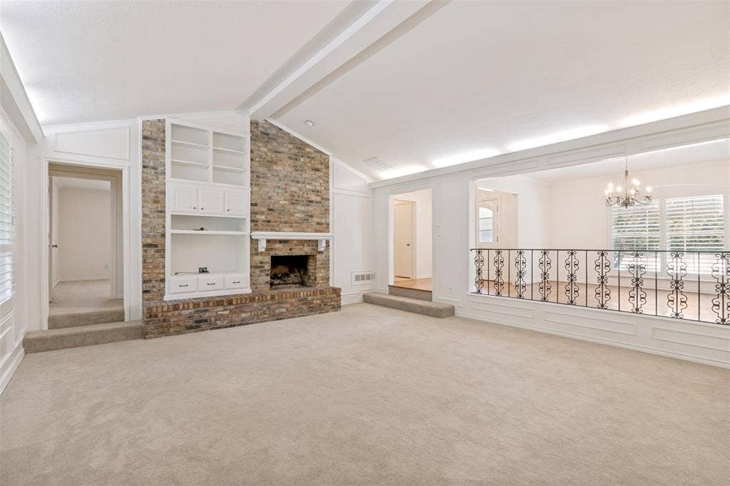 15305 Leavalley Drive, Dallas, TX 75248 15305 Leavalley Drive, Dallas, TX 75248