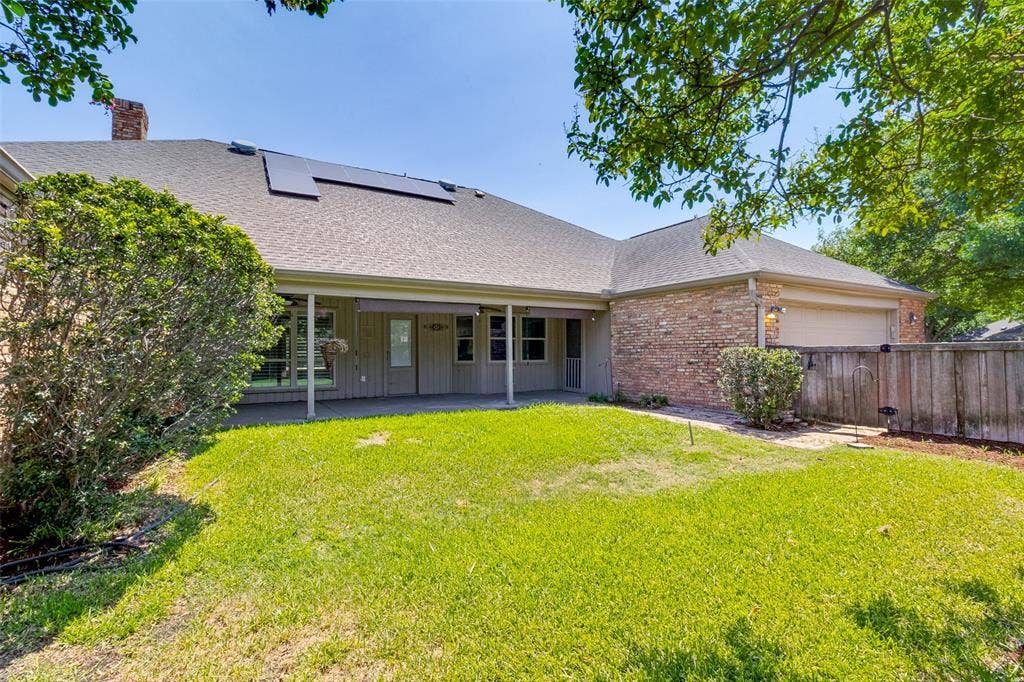 15305 Leavalley Drive, Dallas, TX 75248 15305 Leavalley Drive, Dallas, TX 75248