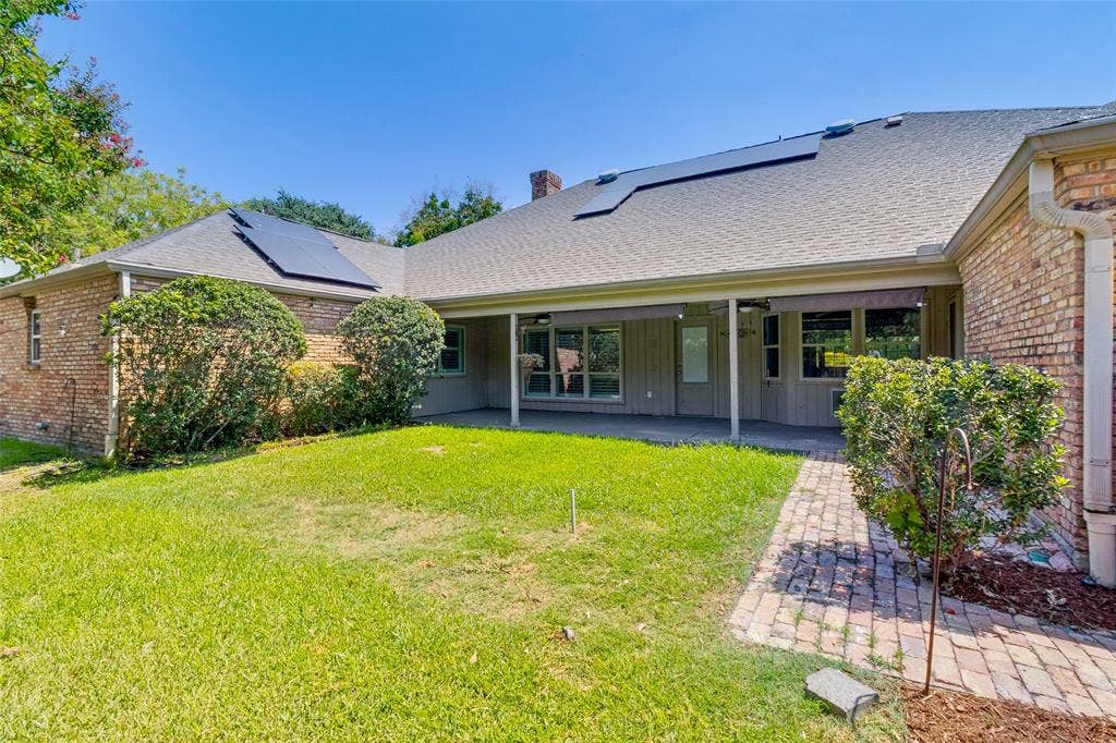 15305 Leavalley Drive, Dallas, TX 75248 15305 Leavalley Drive, Dallas, TX 75248
