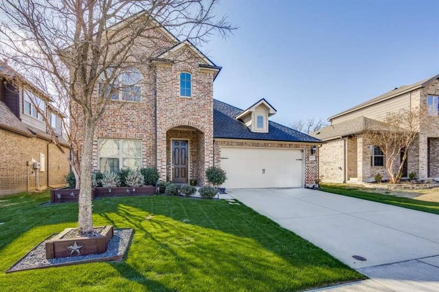Property photo for 2821 Inn Kitchen Way, McKinney, TX