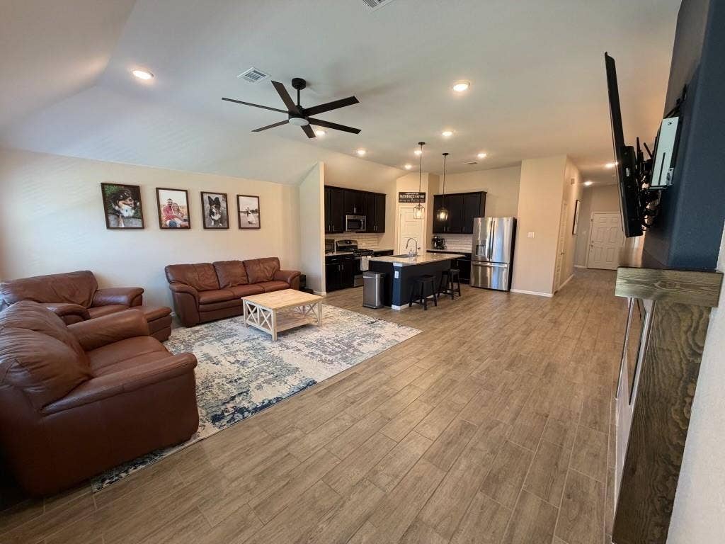 3608 Safai Street, Denton, TX 76210 3608 Safai Street, Denton, TX 76210