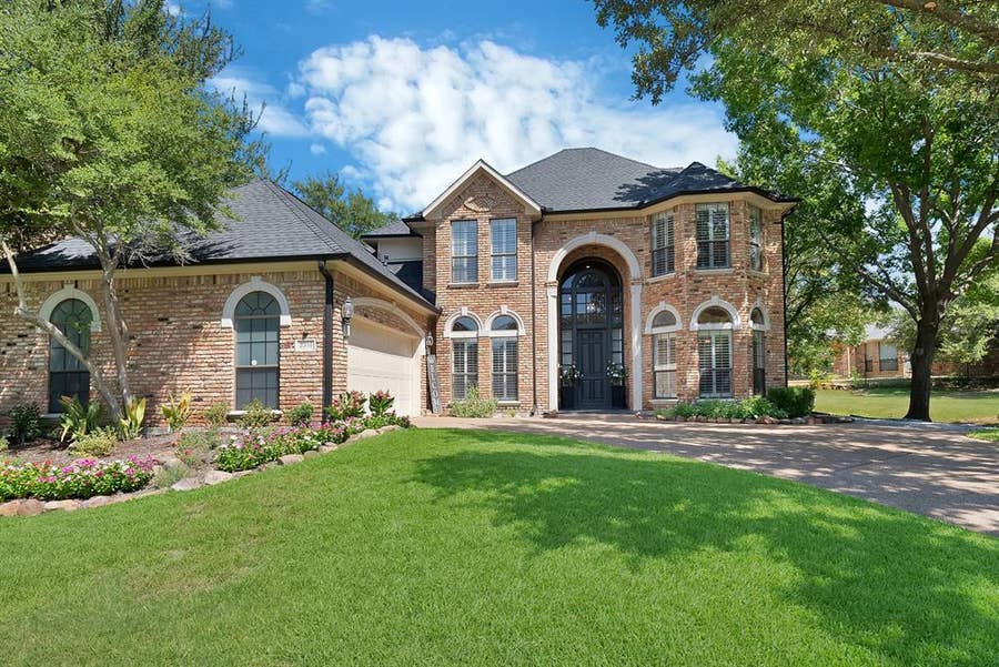 Property photo for 2314 Club Creek Boulevard, Garland, TX