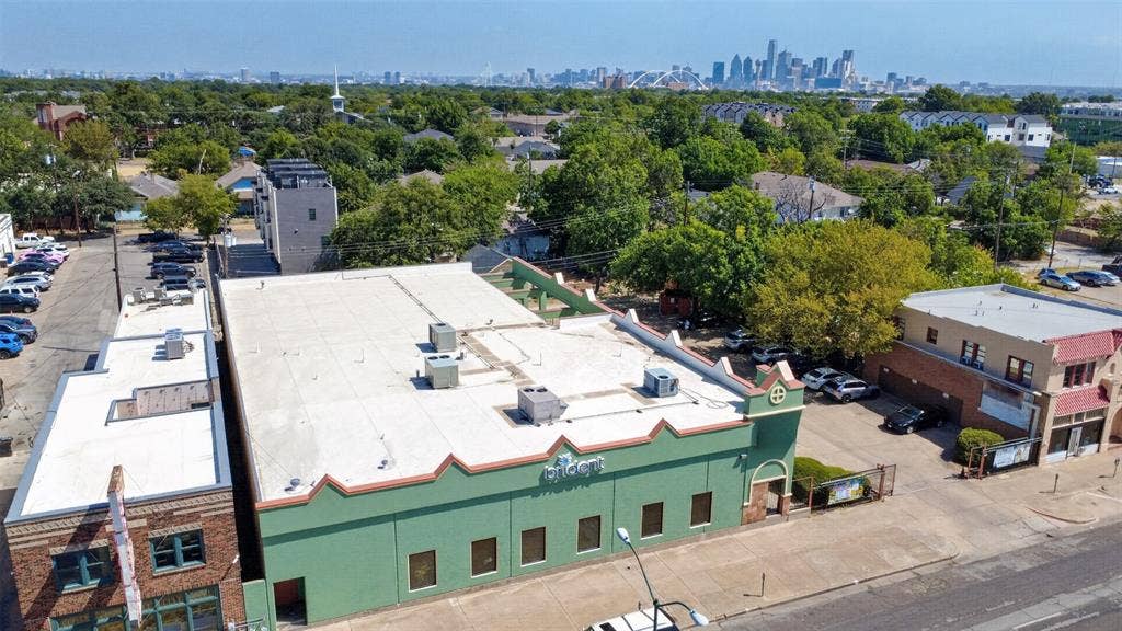 817 W Jefferson Boulevard, Dallas, TX 75208 AERIAL VIEW