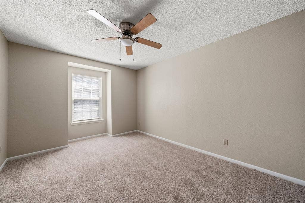 1300 Chapel Creek Road, #1302, Waco, TX 76712 1302