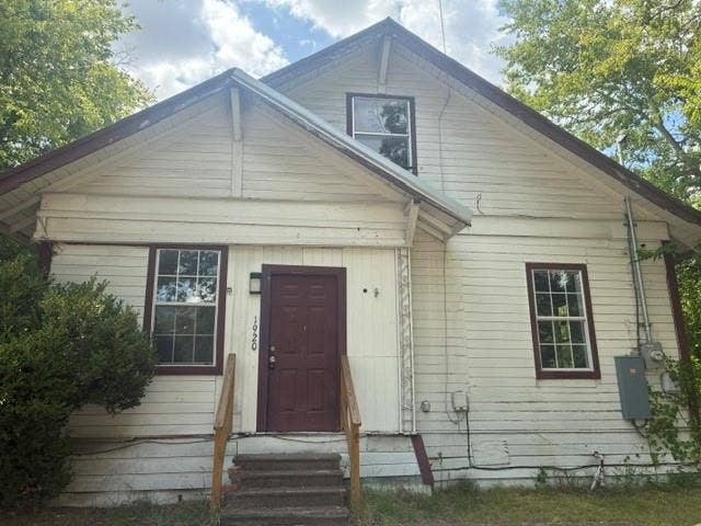 Property photo for 1920 Johnson Street, Greenville, TX