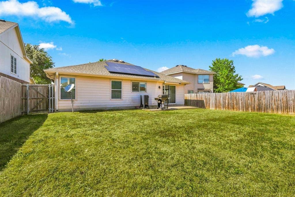 2036 Moonlight Trail, Heartland, TX 75126 2036 Moonlight Trail, Heartland, TX 75126