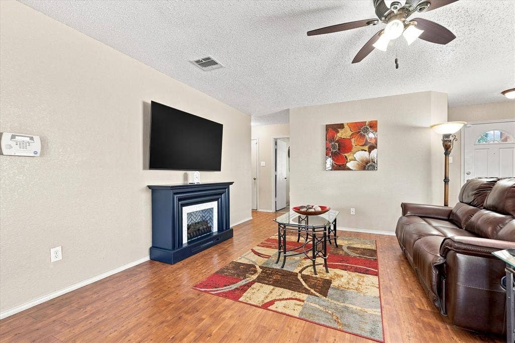 2036 Moonlight Trail, Heartland, TX 75126 2036 Moonlight Trail, Heartland, TX 75126