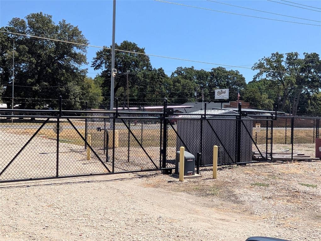 1204 Tool Drive, Tool, TX 75143 1204 Tool Drive, Tool, TX 75143