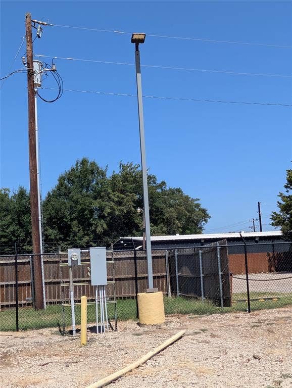 1204 Tool Drive, Tool, TX 75143 1204 Tool Drive, Tool, TX 75143