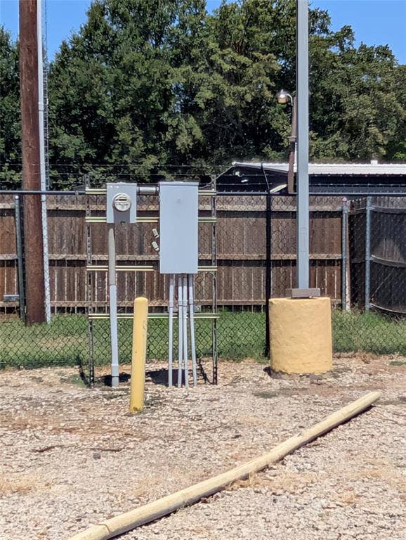 1204 Tool Drive, Tool, TX 75143 1204 Tool Drive, Tool, TX 75143