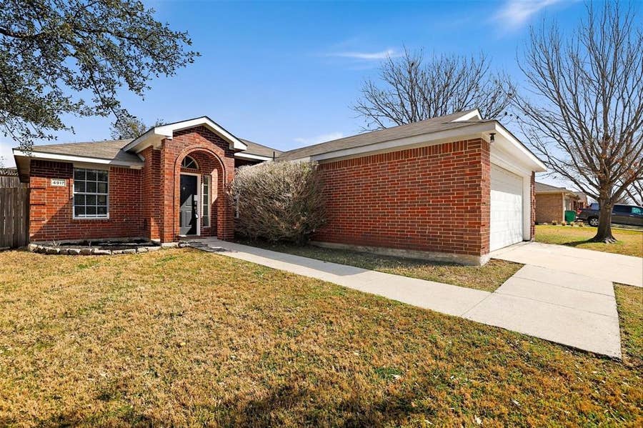 Property photo for 4917 Brookridge Avenue, McKinney, TX