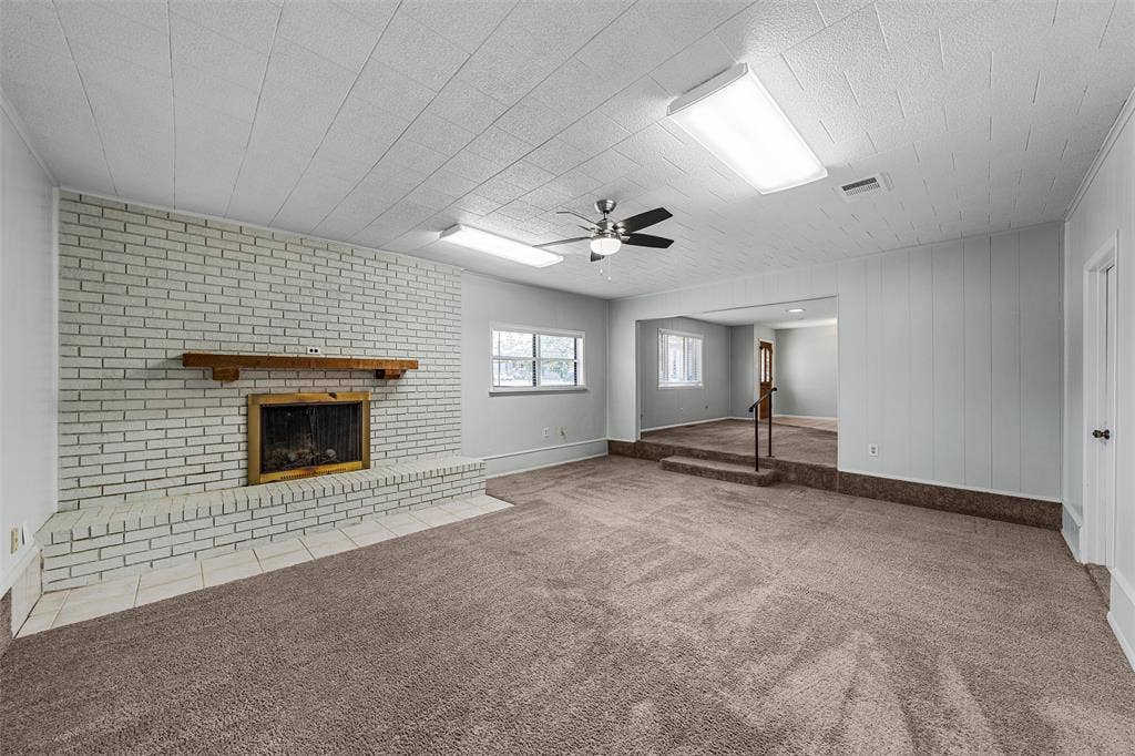 8817 Oakdale Drive, Woodway, TX 76712 8817 Oakdale Drive, Woodway, TX 76712