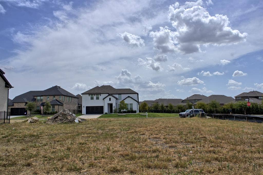4007 Yellow Jasmine Lane, Heath, TX 75126 4007 Yellow Jasmine Lane, Heath, TX 75126