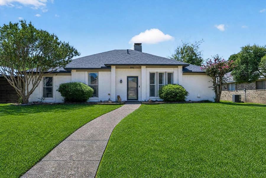 Property photo for 802 Green Brook Drive, Allen, TX