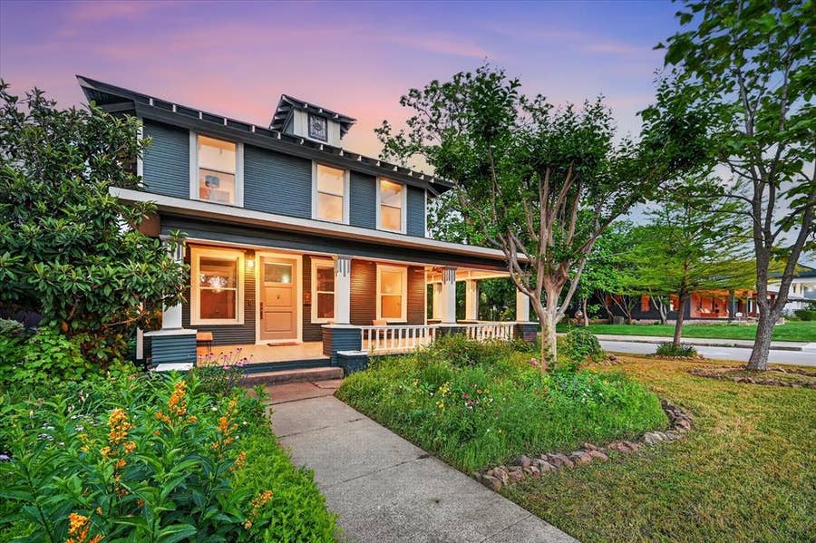 Property photo for 802 Haines Avenue, Dallas, TX