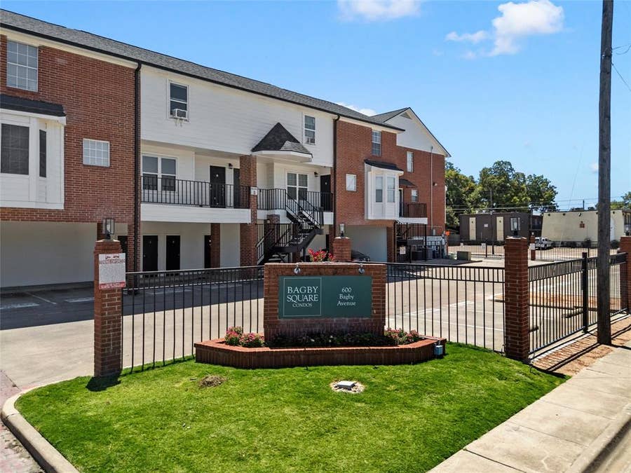 Property photo for 600 Bagby Avenue, #6B, Waco, TX