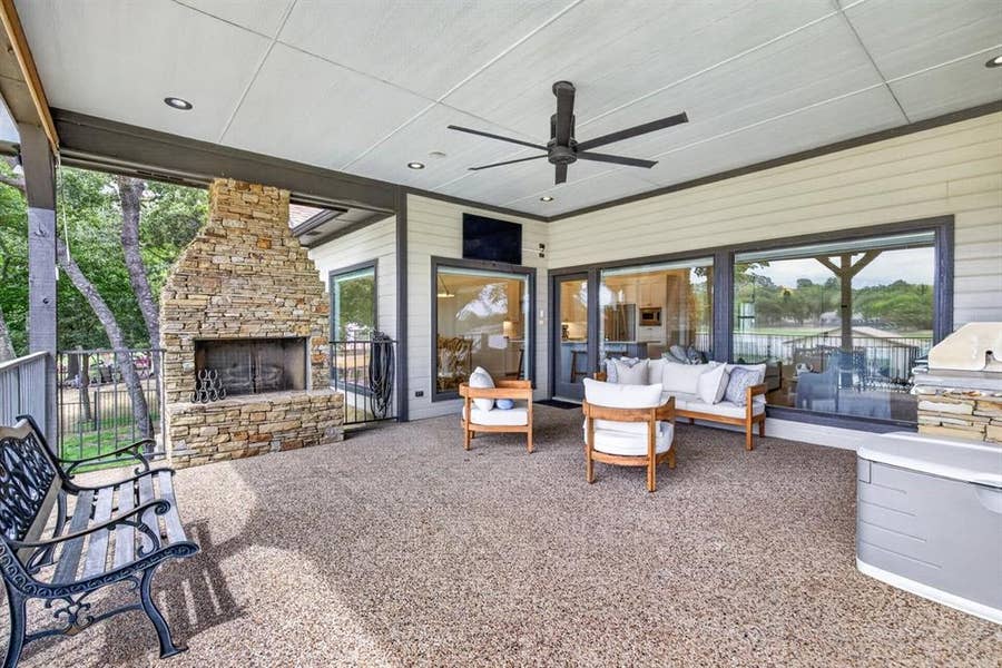 Property photo for 7065 Layman Drive, Eustace, TX