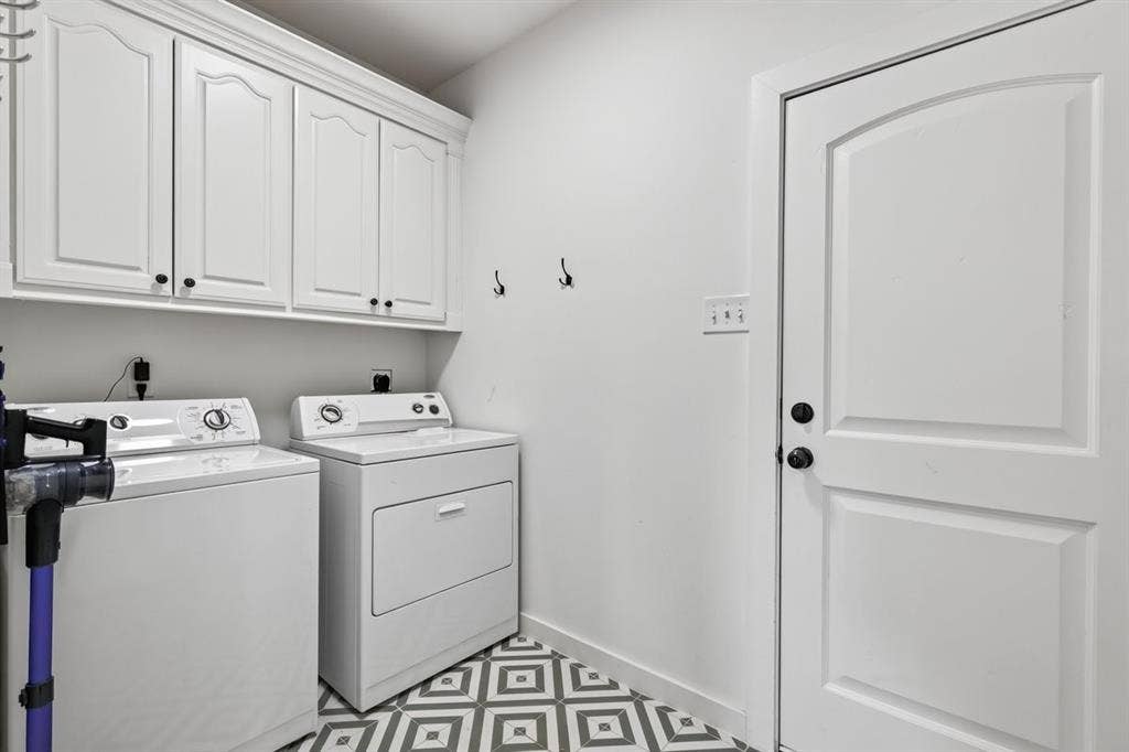 7065 Layman Drive, Eustace, TX 75124 7065 Layman Drive, Eustace, TX 75124