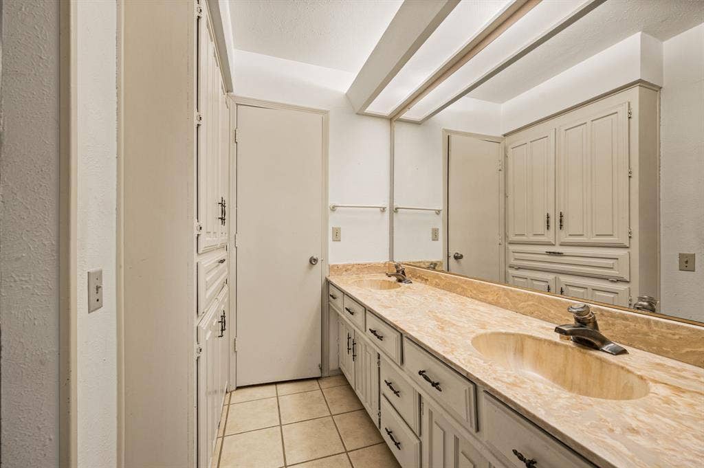 16408 Lauder Lane, Dallas, TX 75248