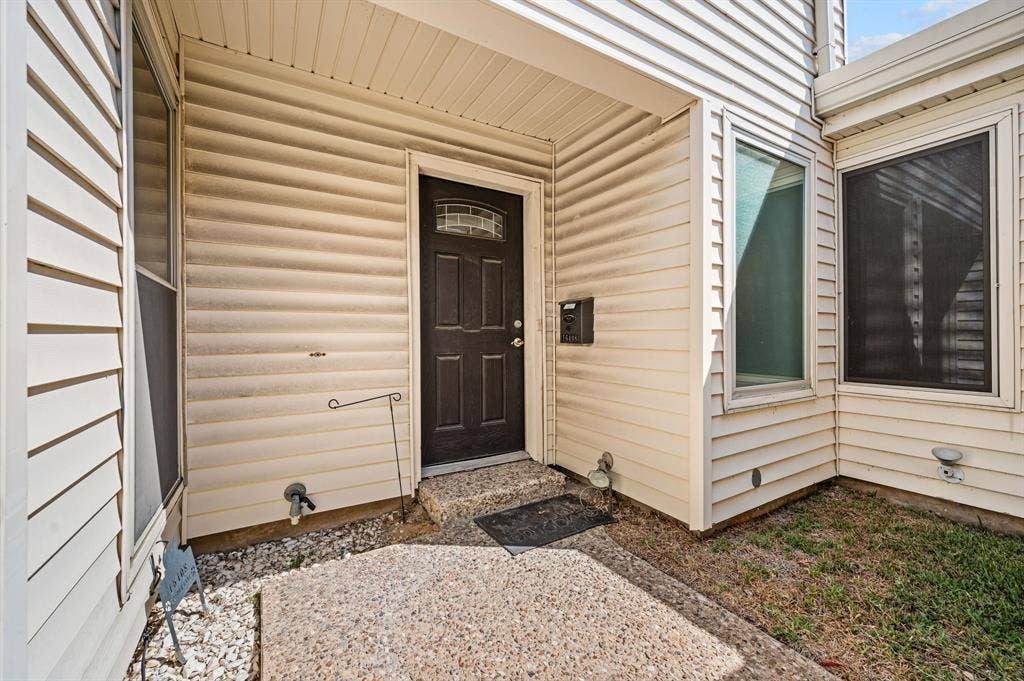 16408 Lauder Lane, Dallas, TX 75248