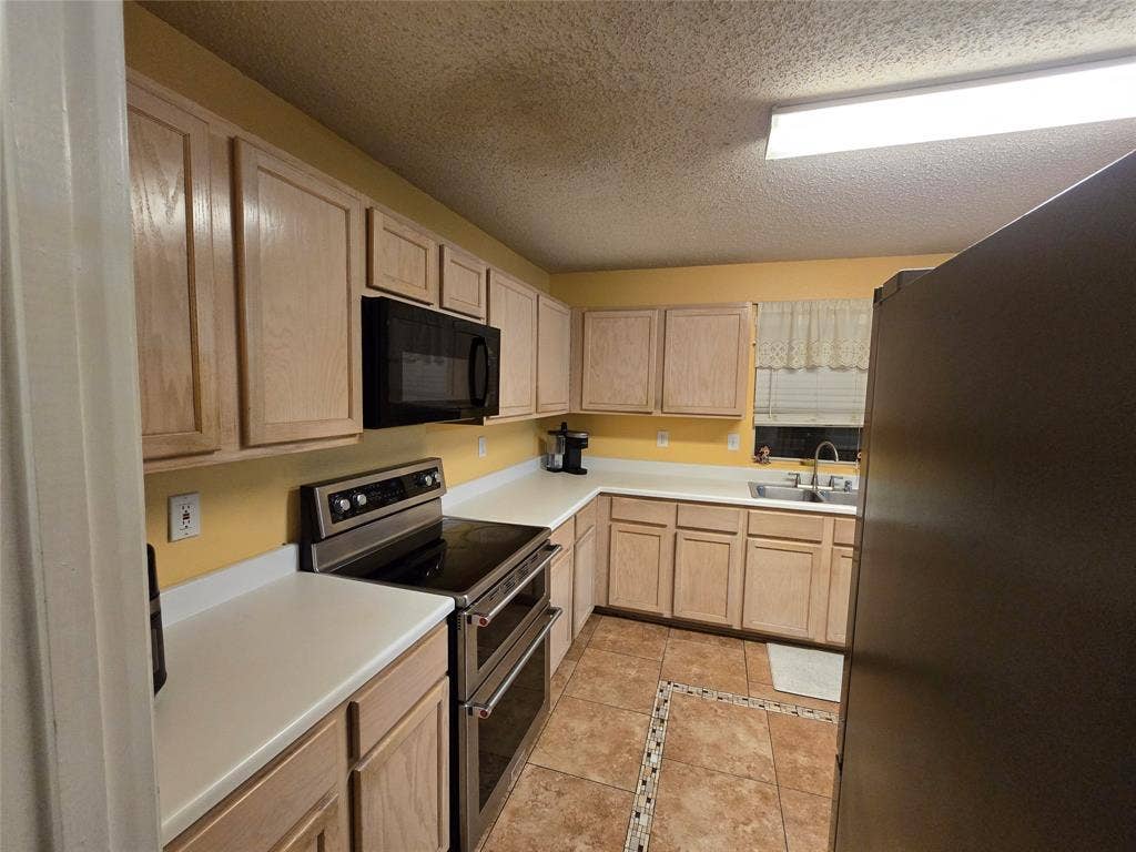 3813 Summer Hill Drive, Balch Springs, TX 75180 3813 Summer Hill Drive, Balch Springs, TX 75180