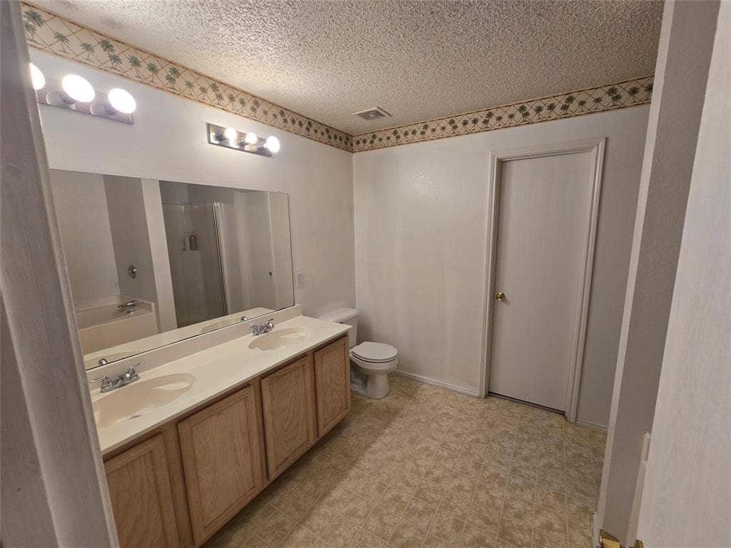 3813 Summer Hill Drive, Balch Springs, TX 75180 3813 Summer Hill Drive, Balch Springs, TX 75180