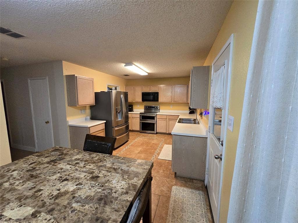 3813 Summer Hill Drive, Balch Springs, TX 75180 3813 Summer Hill Drive, Balch Springs, TX 75180