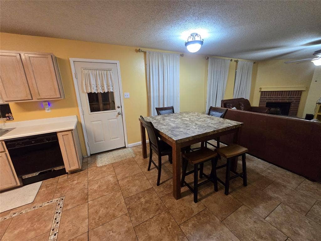 3813 Summer Hill Drive, Balch Springs, TX 75180 3813 Summer Hill Drive, Balch Springs, TX 75180