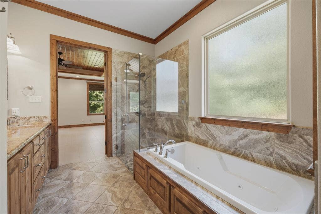 1822 Stonehaven Court, Tyler, TX 75703 1822 Stonehaven Court, Tyler, TX 75703