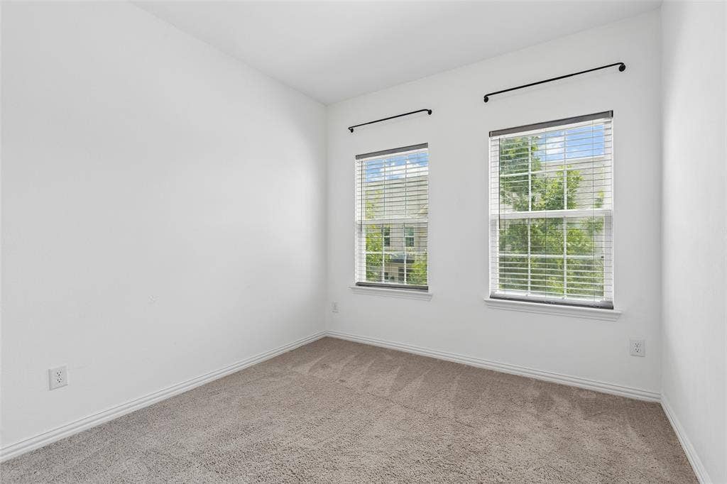 9901 Schramm Street, Irving, TX 75063 9901 Schramm Street, Irving, TX 75063