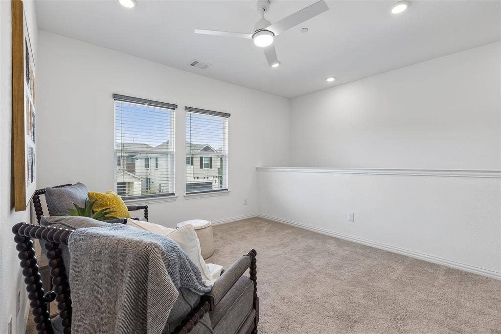 9901 Schramm Street, Irving, TX 75063 9901 Schramm Street, Irving, TX 75063