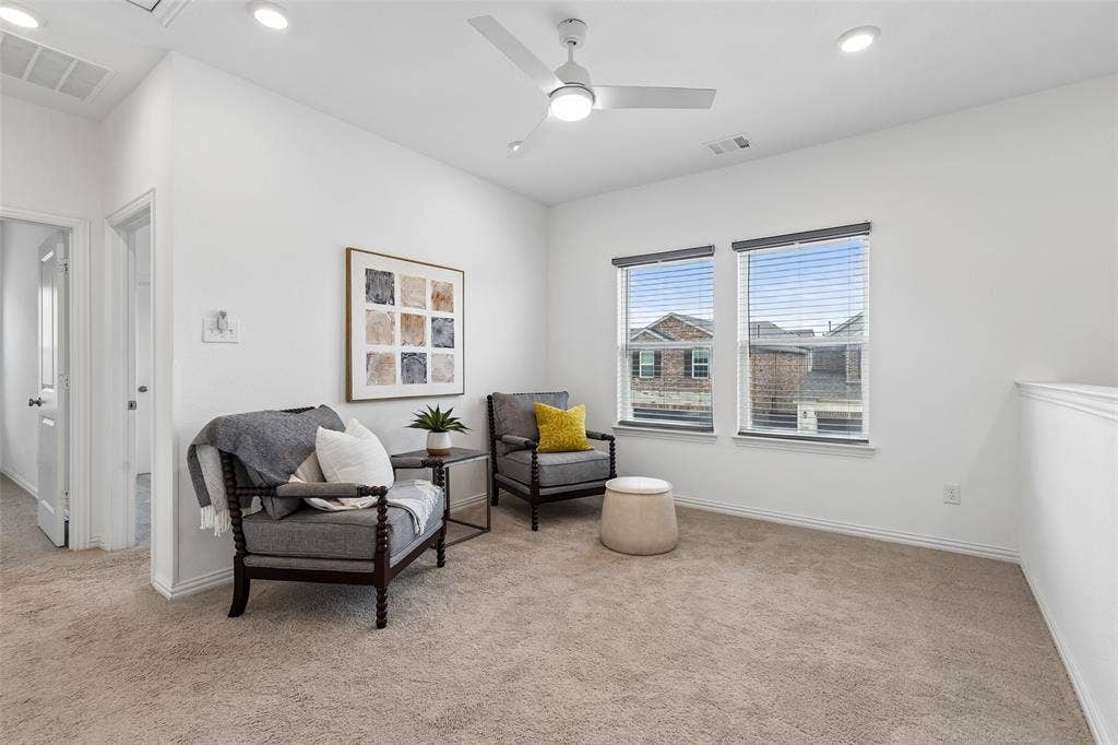 9901 Schramm Street, Irving, TX 75063 9901 Schramm Street, Irving, TX 75063