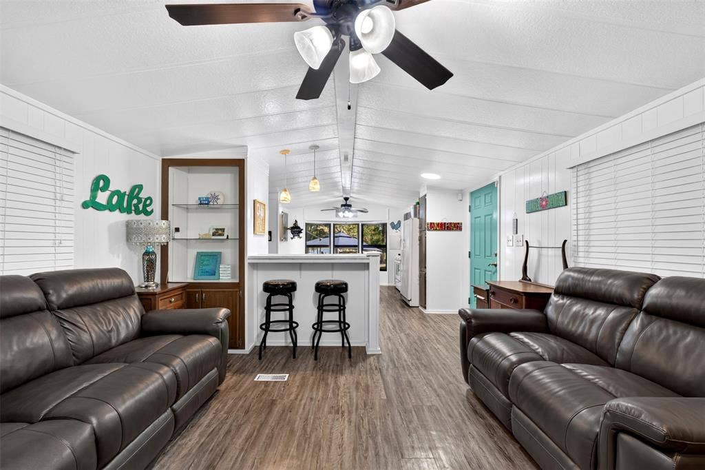 21165 Charina Circle, Chandler, TX 75758 21165 Charina Circle, Chandler, TX 75758
