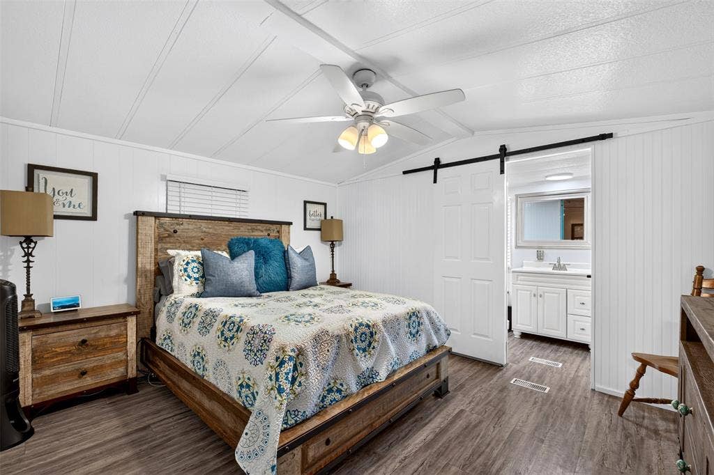 21165 Charina Circle, Chandler, TX 75758 21165 Charina Circle, Chandler, TX 75758