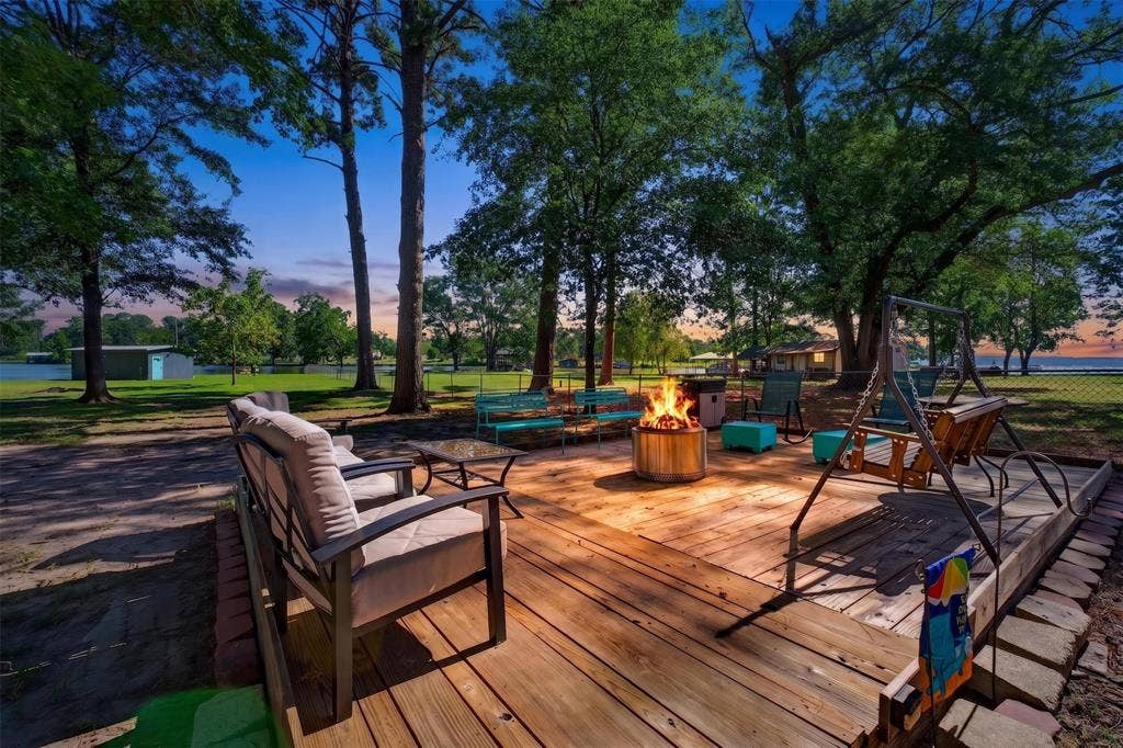 21165 Charina Circle, Chandler, TX 75758 21165 Charina Circle, Chandler, TX 75758