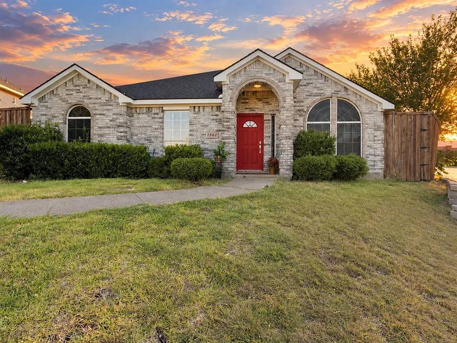 Property photo for 1302 Ryan Drive, Mesquite, TX