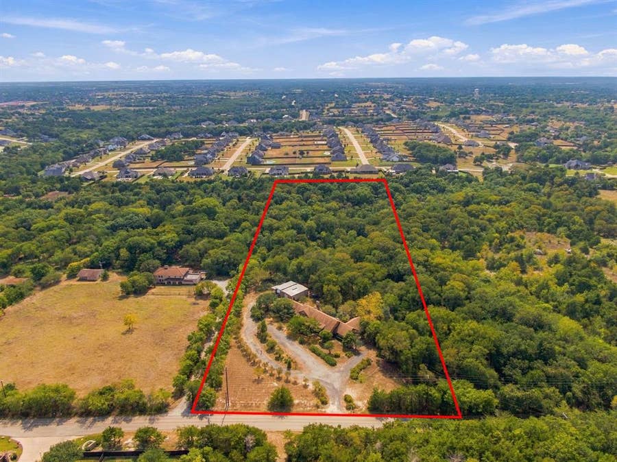 Property photo for 7210 Shiloh Road, Midlothian, TX